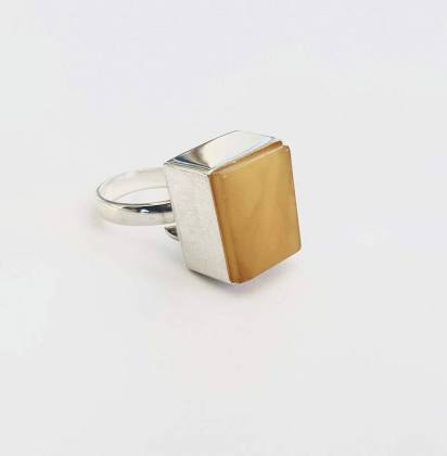neshkaHoneyAmberRing2_web